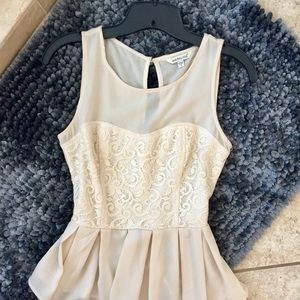 Adorable Lace ruffle top